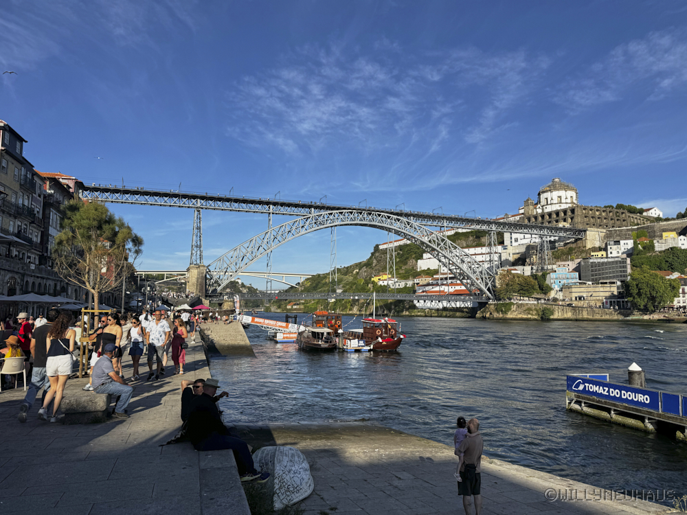 Portugal 26 099
